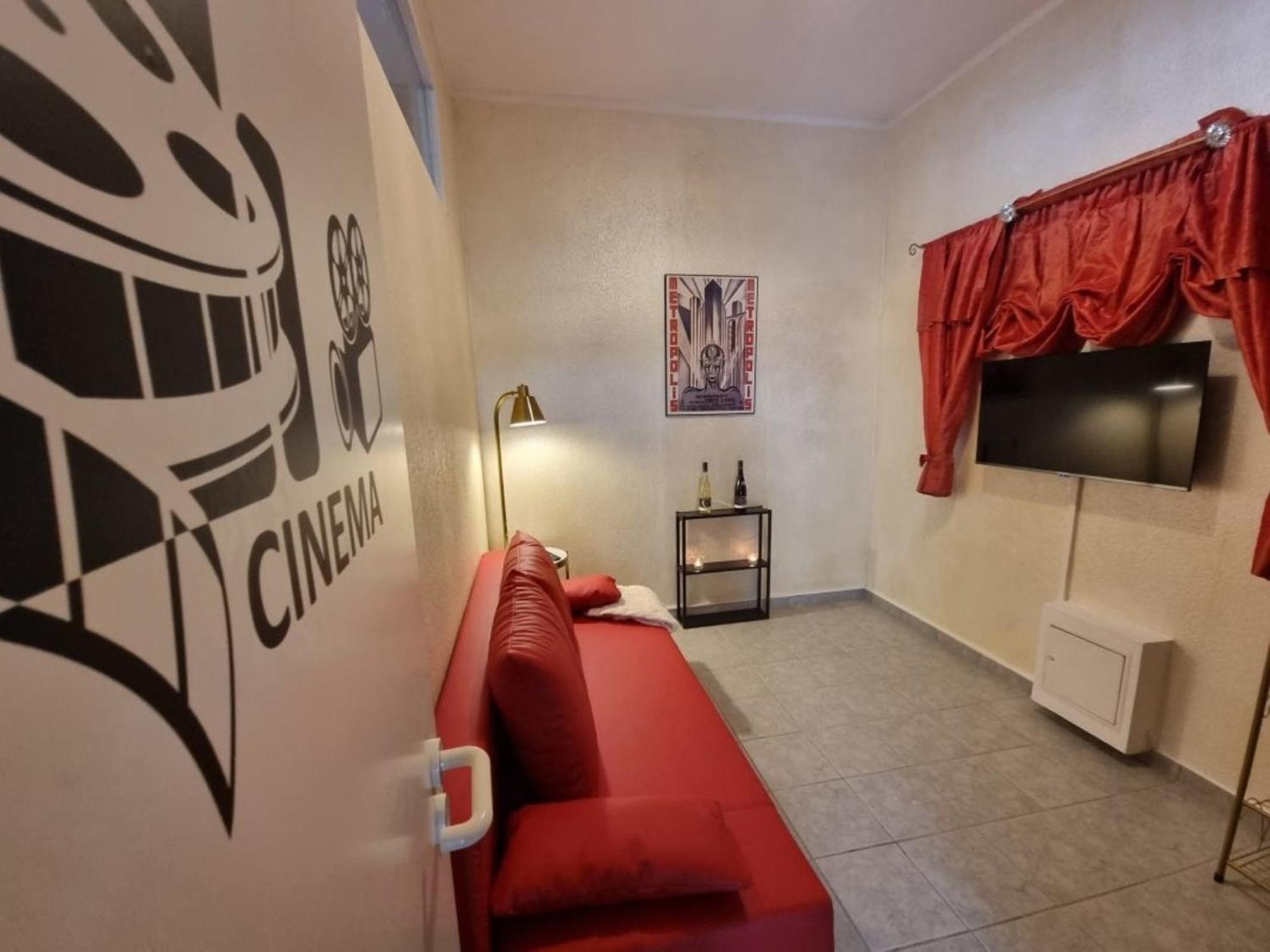 Retroversum Themen-Ferienwohnung Bad Oeynhausen Luaran gambar